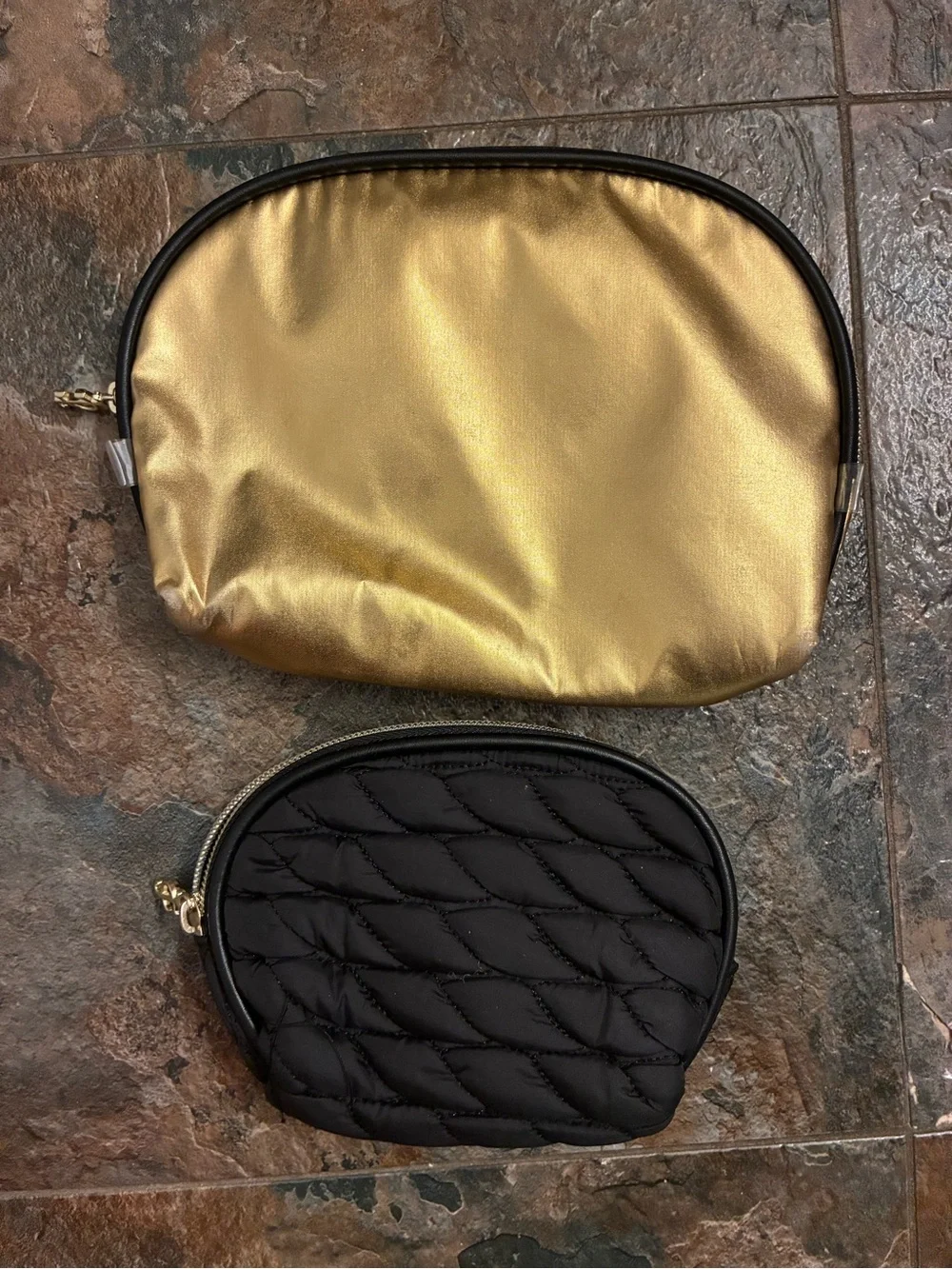 Juicy Couture Cosmetic Bag Set